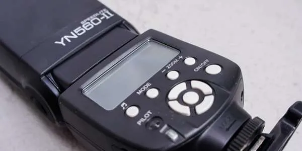 TECHNIK: YONGNUO YN560 I VS YN560 II 2 yn560II 1