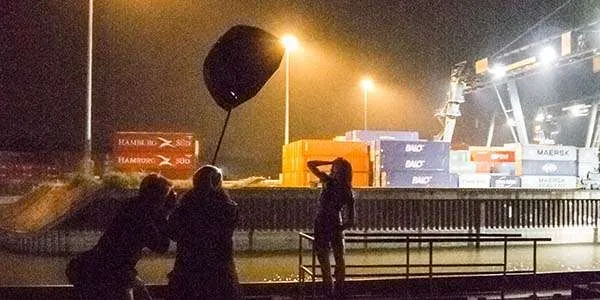 DER BESTE (ULTIMATIVE) LICHTFORMER FÜR AUFSTECKBLITZE / BOX-SCHIRM-ZWIDDER 5 SSD PNY FOTOGRAFEN 3K