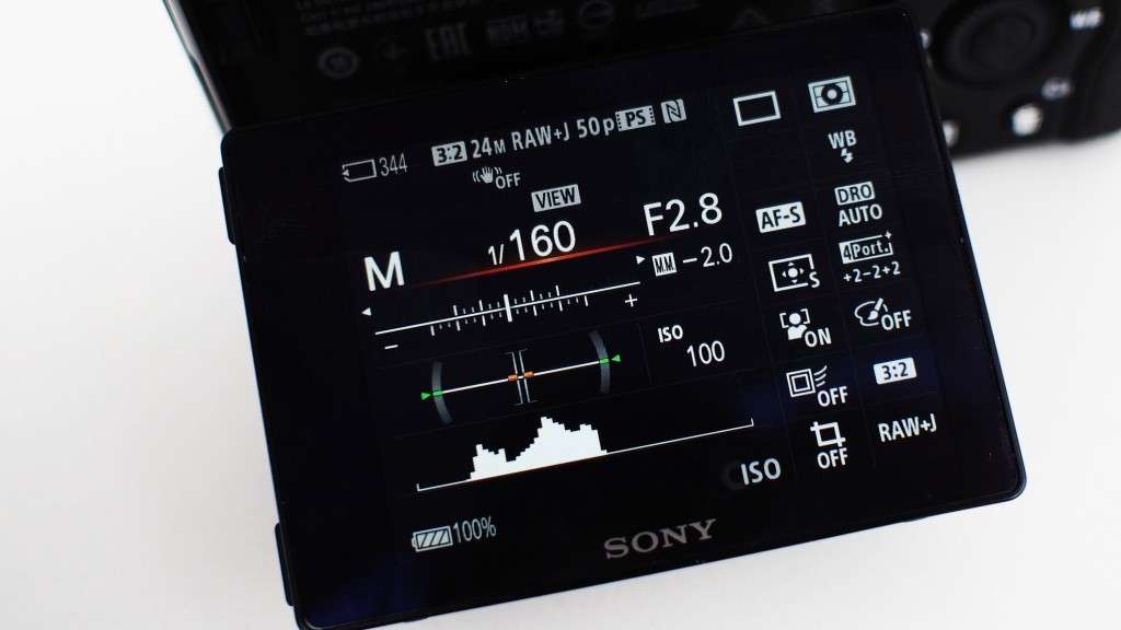 SONY ALPHA A7 & A7R 10 OLYMPUS DIGITAL CAMERA