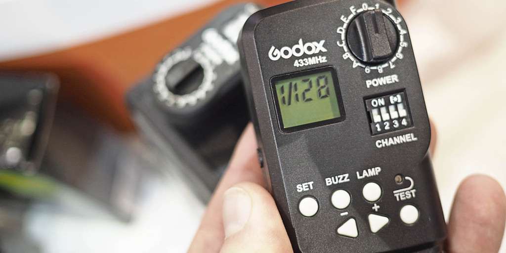 PHOTOKINA 2014 HIGHLIGHT - GODOX AR400 RINGBLITZ 9 OLYMPUS DIGITAL CAMERA