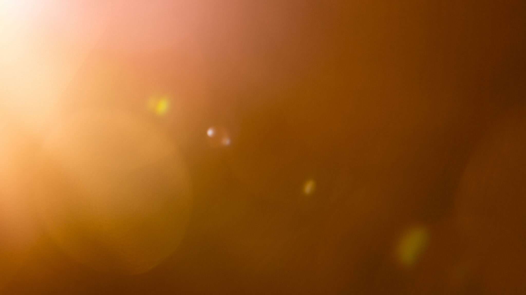 Martin Krolop's Retusche Workflow 2.0 11 krolopgerst flares blurring 036 scaled