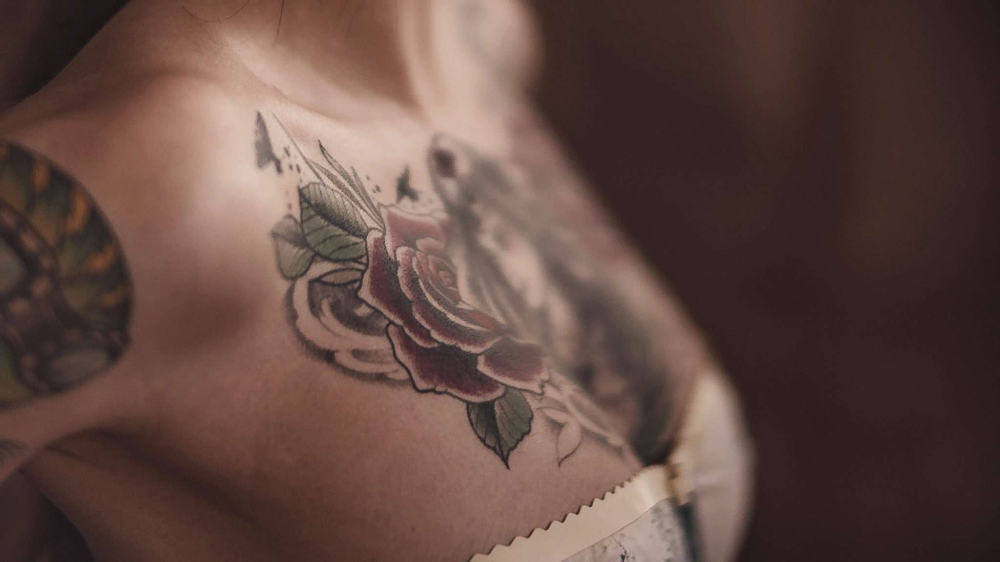 INKED PRINCESS 2 sissi samira latex tattoo editorial 7s2 mitakon 0002