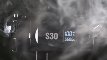 Godox S30