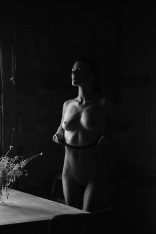 📅 01.10.2026<br/>🏠 KÖLN / HÜRTH<br/>🗨️ PIMP MY PORTFOLIO (ZOOMSPOT) 12 bw nude balck white schwarzweiss isohof fuenfhausen vanessa 2